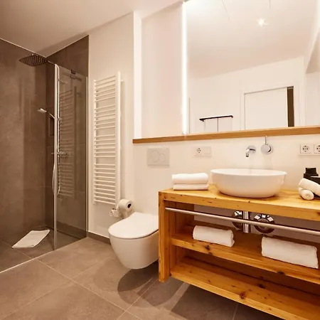 Hirsch Apartmán *